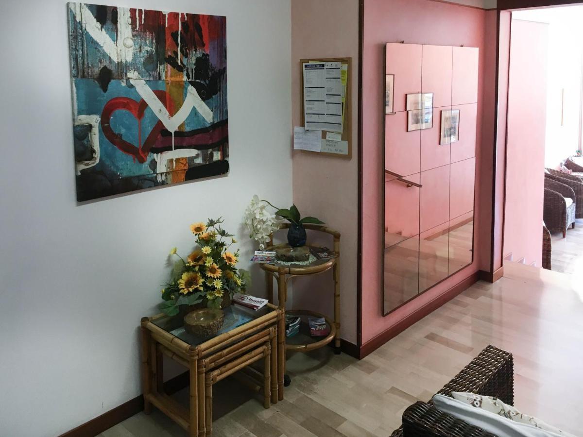 Hotel Zen لينانو سابيادورو المظهر الخارجي الصورة