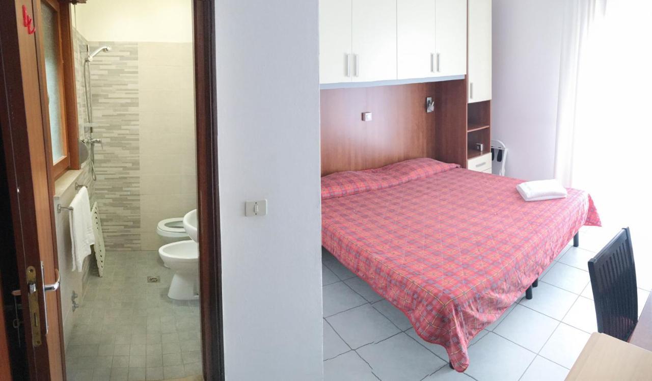 Hotel Zen لينانو سابيادورو المظهر الخارجي الصورة